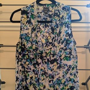 Floral blouse, sleeveless